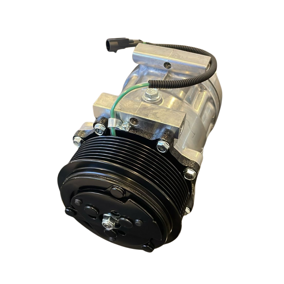 Compresor Aire Acondicionado 7h15 8pk 24v Universal