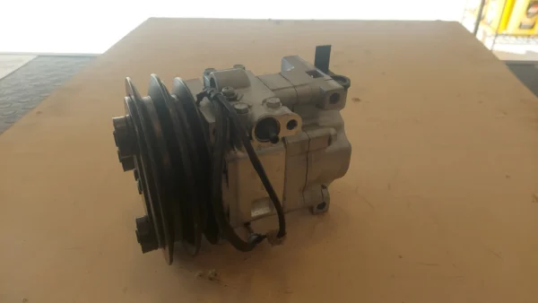 Compresor Aire Acondicionado Mazda 323 2.0 - Imagen 9
