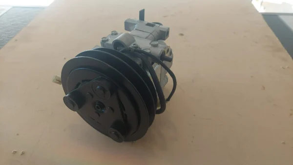 Compresor Aire Acondicionado Mazda 323 2.0 - Imagen 5