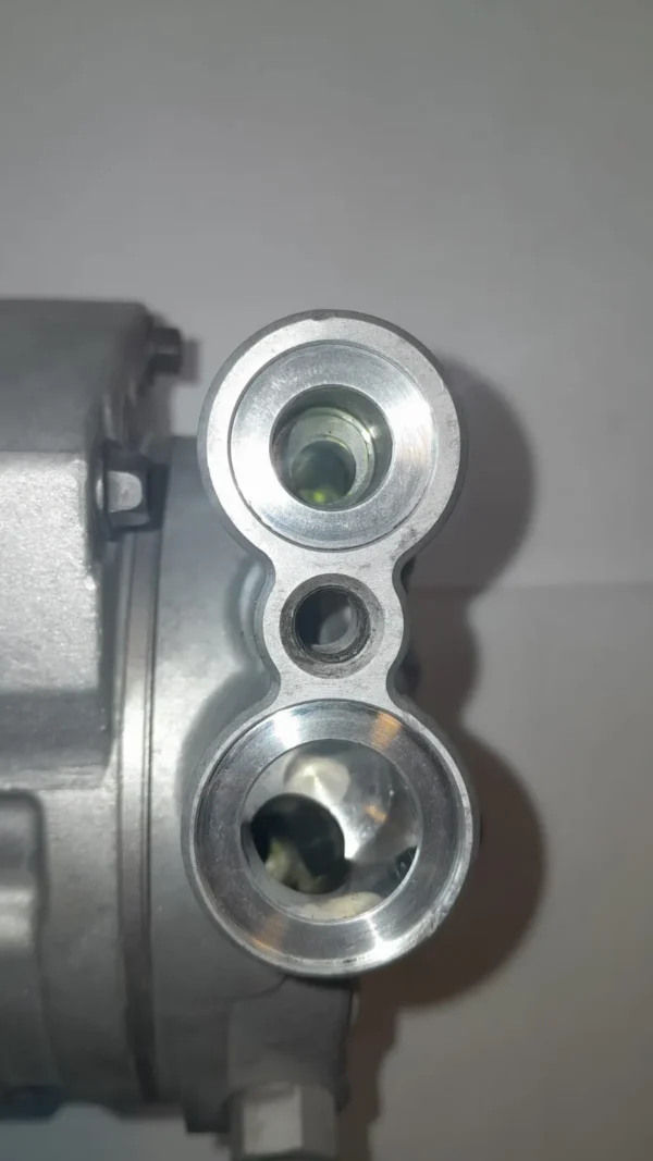 Compresor Chevrolet Cobalt 1.6 - Imagen 2